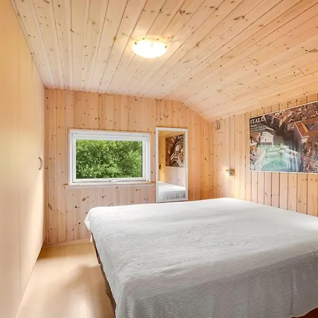 Holiday home Gudlaug - 1km From The Sea By Interhome *