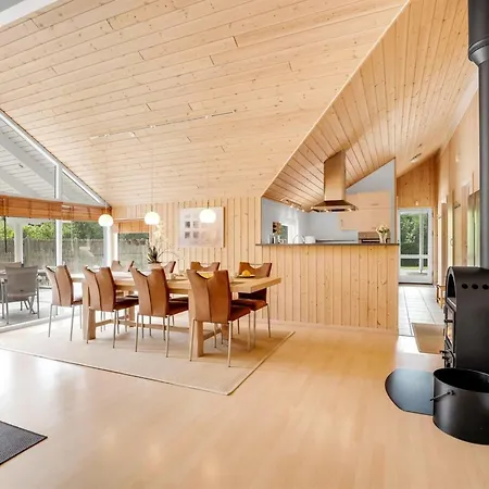 Gudlaug - 1km From The Sea By Interhome Holiday home