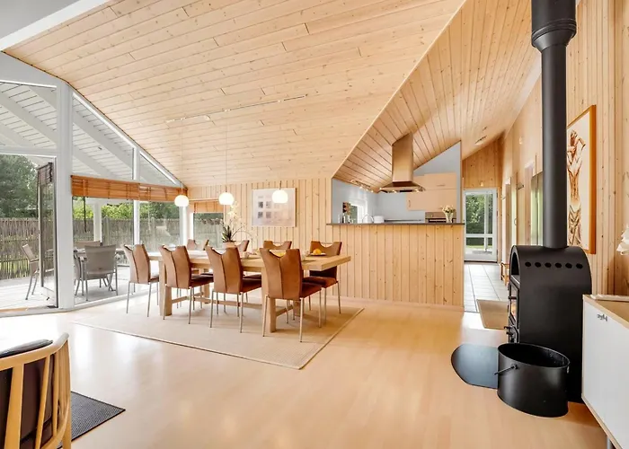 Gudlaug - 1km From The Sea By Interhome * Bøtø By